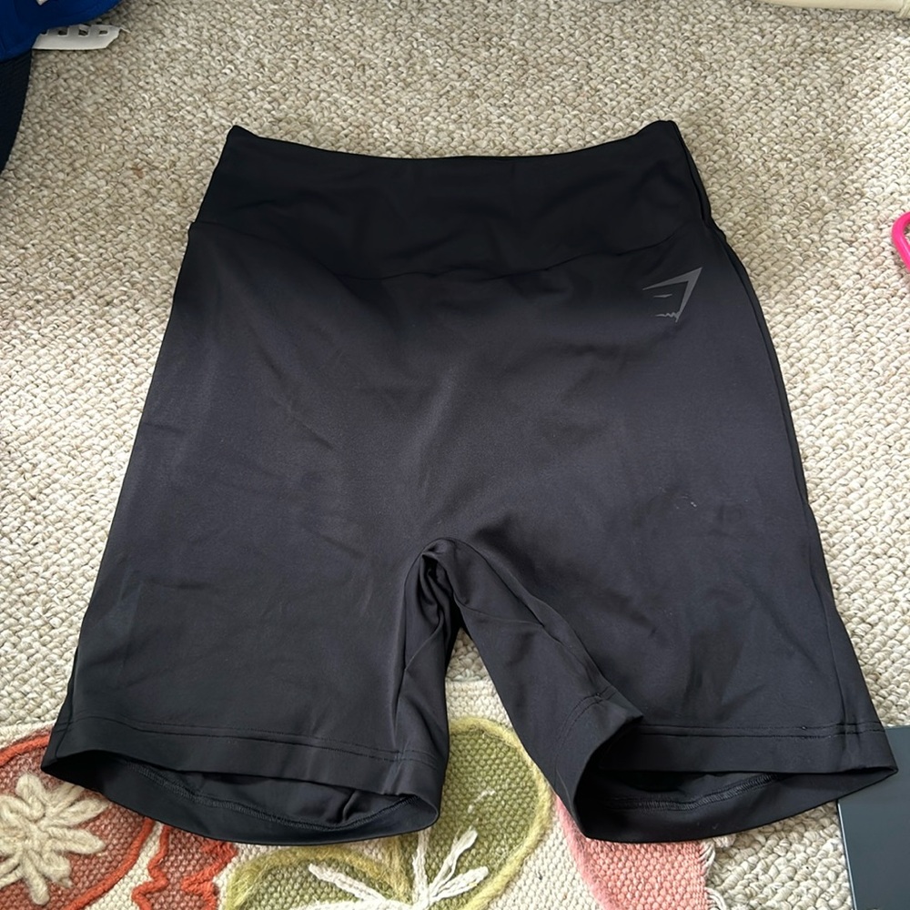 Gym shark black athletic shorts